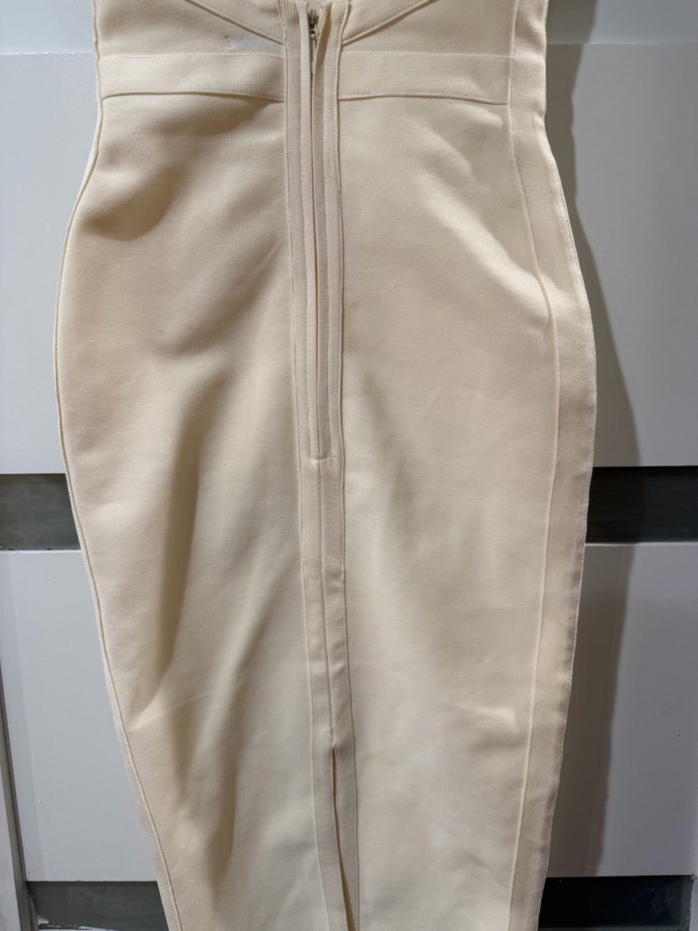 House of CB Cream V‑Neck Midi Sheath Dress - Picture 10 of 13